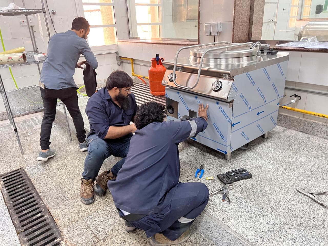 Kitchen equipment — photo 2