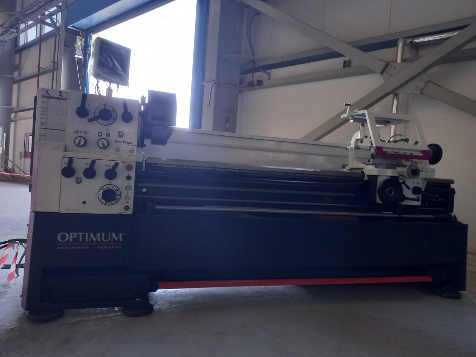 GE workshop layout — photo 4