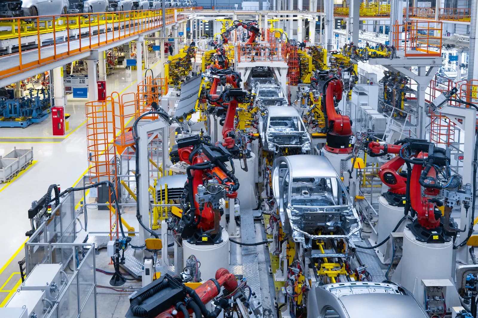 Automotive and aerospace CNC machinery maintenance in Saudi Arabia